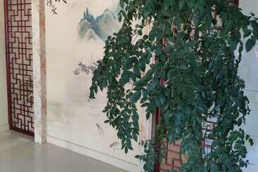 Pensão Mew Expression Inn