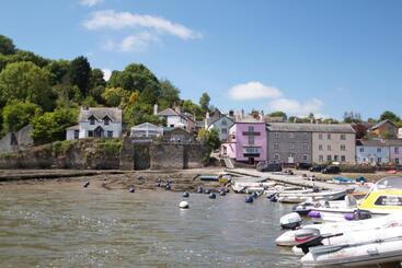 پانسیون St Elmo House