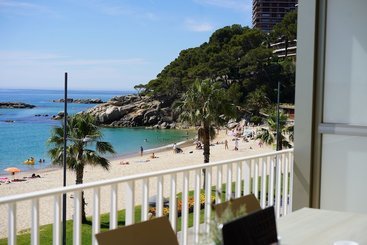 ツーリストアパートメント Apartaments Gibert I