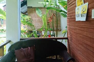 پانسیون Villa Cecilia Siargao