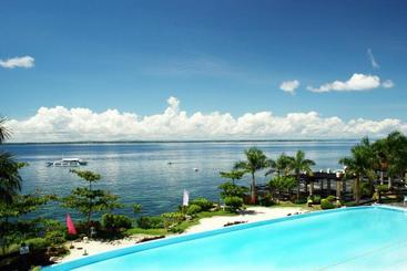 Hotel Mactan Island Condo La Mirada Residence , Beach Resort , Large 1 Bedroom , Pools , Ocean Views, Fast