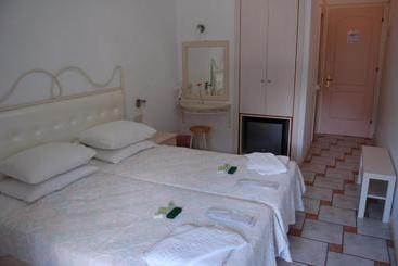 هتل Villa Marie