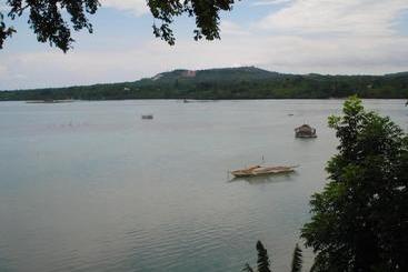 Matiga Seaside Pensione