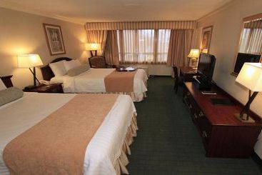 Golden Tulip Bethesda Court Hotel