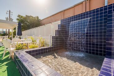 בית מלון כפרי Gaido S Seaside Inn