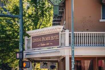 בית מלון כפרי General Palmer