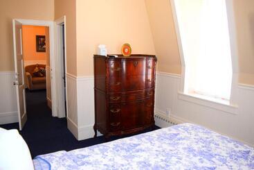 هتل Grand Imperial