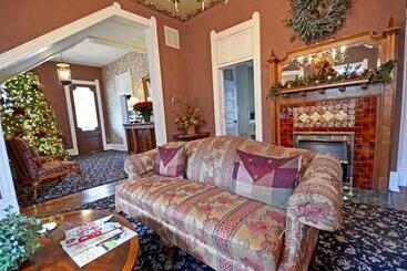 فندق Grant Street Inn  Bloomington