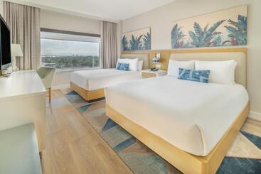 هتل Radisson Resort Miami Beach