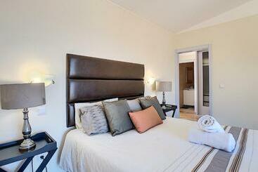 Villa Moniz By Lovelystay