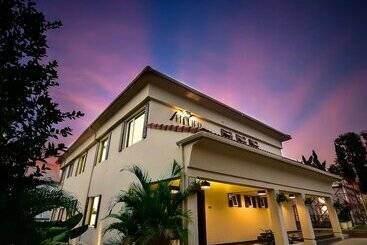 بنسيون Atelier Boutique