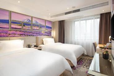 Lavande Hotel Zhangjiajie Tianmenshan Dayongfucheng