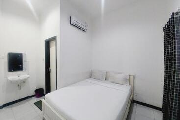 호텔 Cozy Stay Kupang