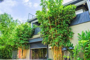 酒店 Oyo 395 One Way High Tension