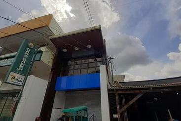 هتل Oyo 470 Jrja