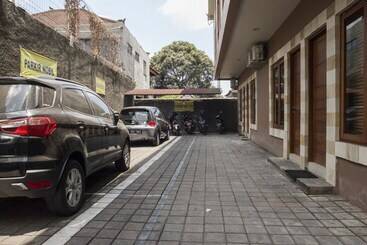 Пансион Reddoorz @ Gunung Sanghyang Kerobokan