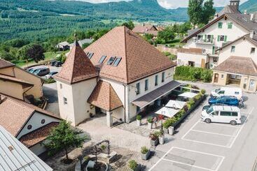 בית מלון כפרי Restaurant La Croix D’or