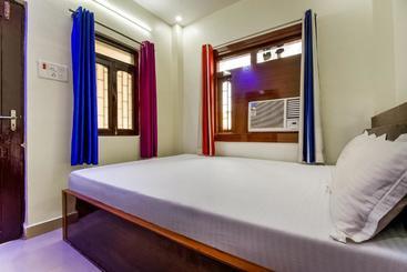 בית מלון כפרי Spot On 45145 Happy Guest House