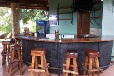 White Castle Hotel Arua