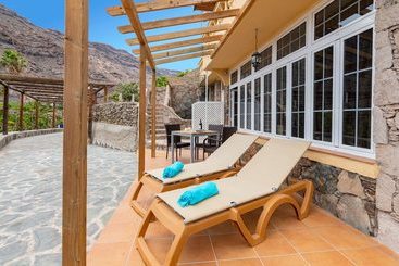 Casa De Vacaciones Con Piscina Compartida En Mogán I