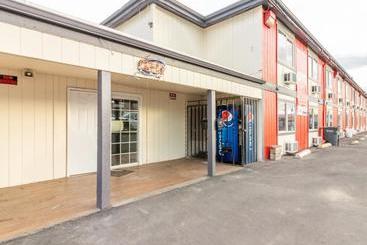 هتل Rodeway Inn