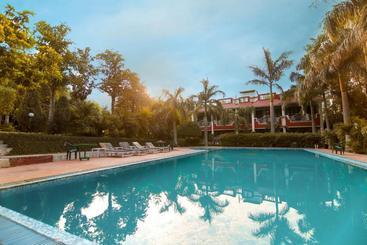 渡假胜地  The Narayana Palace By Salvus