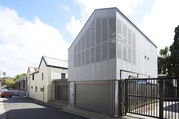 شقق خاصة سياحية Studio Reuss A City Retreat