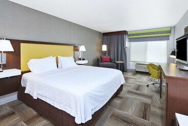 בית מלון כפרי Hampton Inn Idaho Falls At The Mall