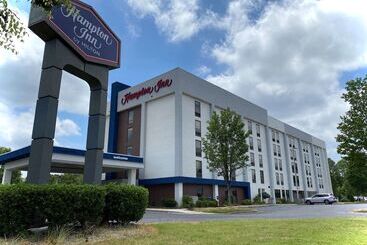 فندق Hampton Inn By Hilton Lexington Park
