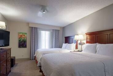 هتل Hampton Inn & Suites Williamsburgrichmond Rd