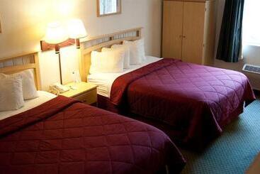 فندق Lamplighter Inn & Suites