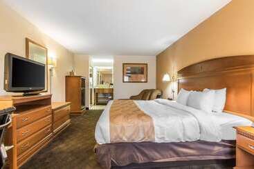 בית מלון כפרי Quality Inn Monroe