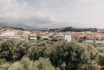 آپارتمان‌های توریست‌ها Best House, Nirvana Ii, Patra