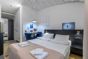 Apart Hotel M28