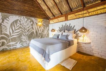 هتل Gitana Del Mar Boutique Beach Resort