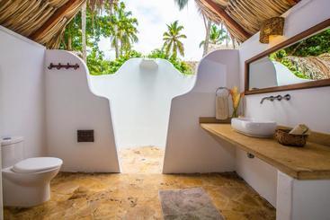 هتل Gitana Del Mar Boutique Beach Resort