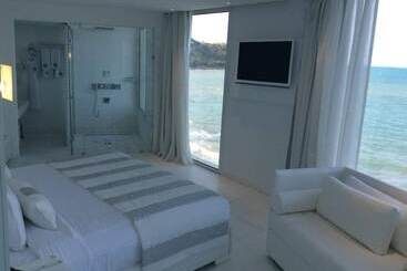 هتل La Tour Blanche