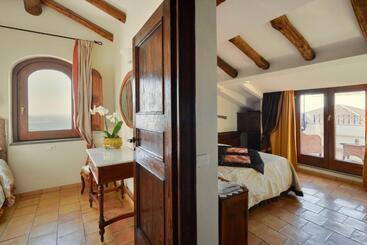 בית מלון כפרי San Francesco Resort