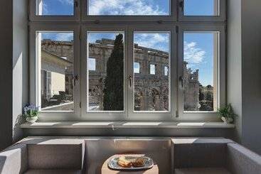 관광객 아파트 Arena & Sea View Luxurious Residence