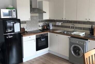 관광객 아파트 Contemporary Apartment