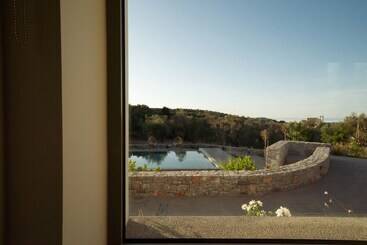 آپارتمانهای توریستها Elies Residences