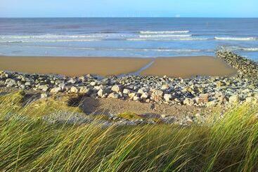 Vale View Cottages   The Coach House