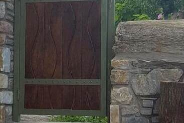 Victoria S Country Apartments