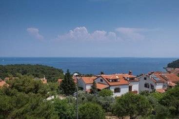 游客公寓 Apartment Nives