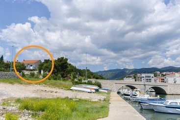 Жильё для туристов Apartments Anamarija