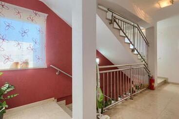 شقق خاصة سياحية Apartments Boris