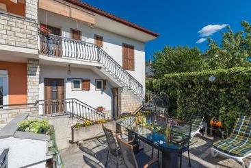 Apartments Loredana
