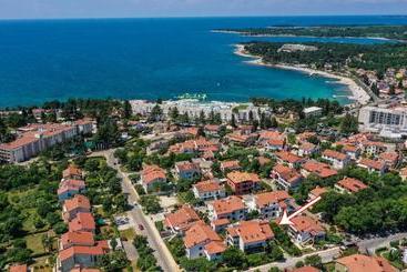 관광객 아파트 Apartment Nola