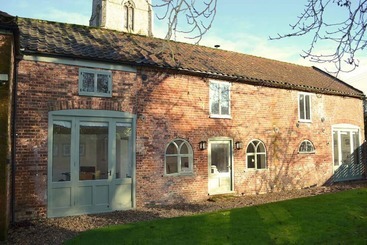 بيت ريفى Banningham Coach House