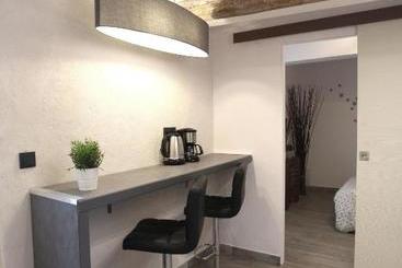 Gregbnb   T2 Ancien Et Moderne   Parking Inclus   15min Gare